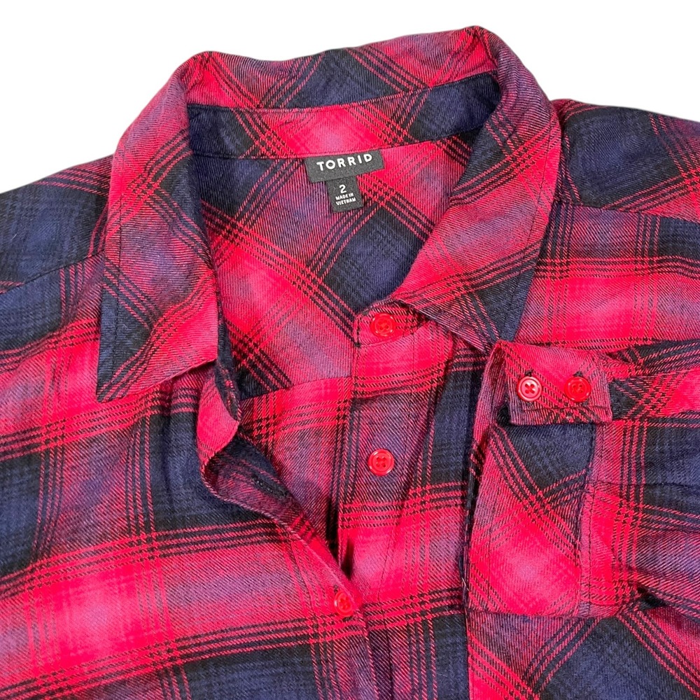 Torrid 2 Red Navy Plaid Button Down Shirt Long Sleeve Pocket Grunge Lumberjack